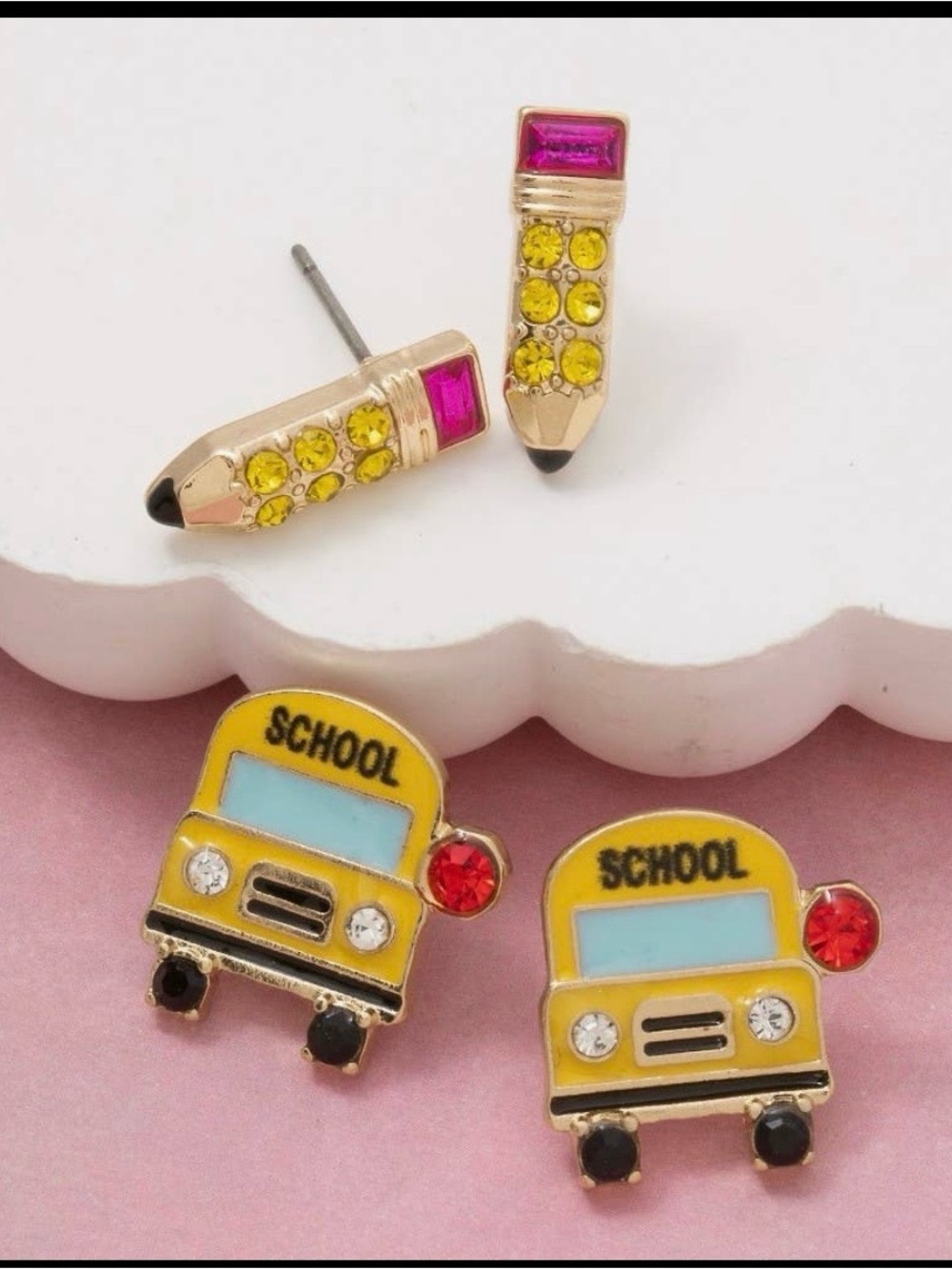 School 🏫 bus 🚌 and pencil ✏️ earring set - Picture 2 of 2